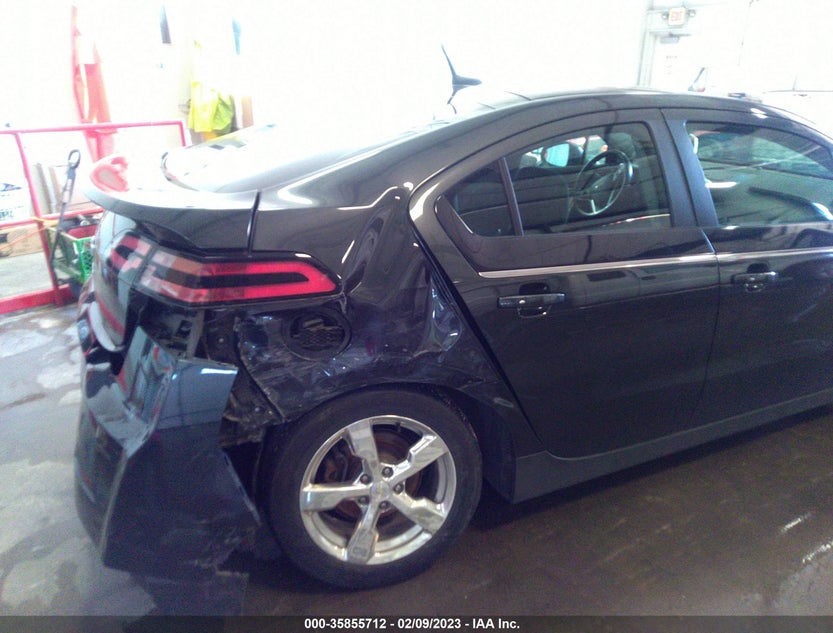 1G1RA6E46EU163392