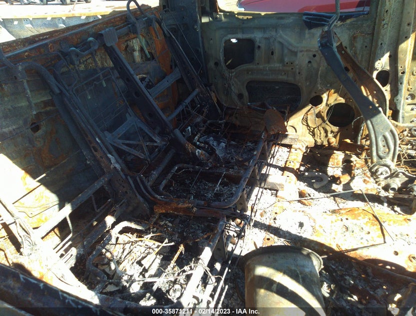 5TFEY5F10LX271843