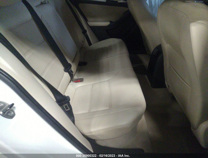 3VWDX7AJ9DM296889