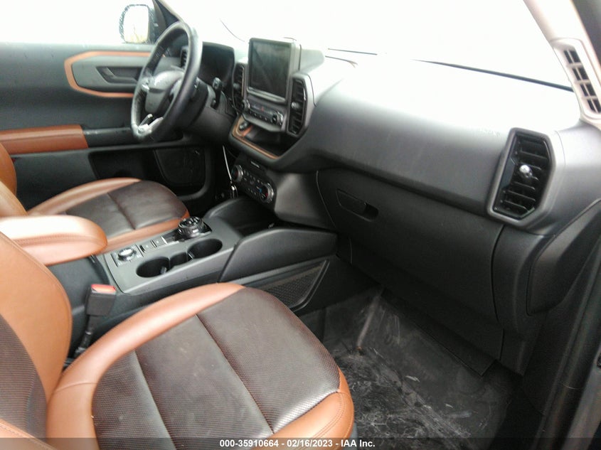 2021 Ford Bronco Sport Badlands VIN: 3FMCR9D93MRA03556 Lot: 35910664