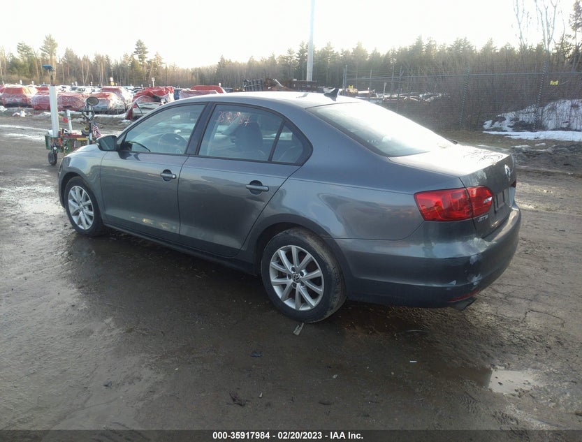 3VWDP7AJ5CM372901
