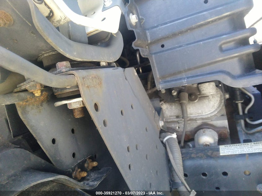 2015 Isuzu Npr Hd Reg VIN: 54DC4W1B7FS800713 Lot: 35921270