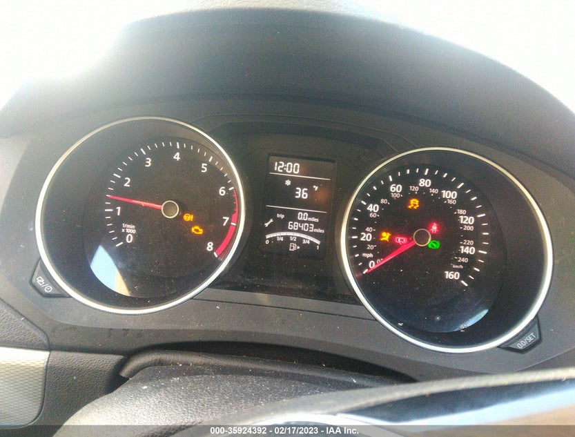 3VW2B7AJ7HM332123