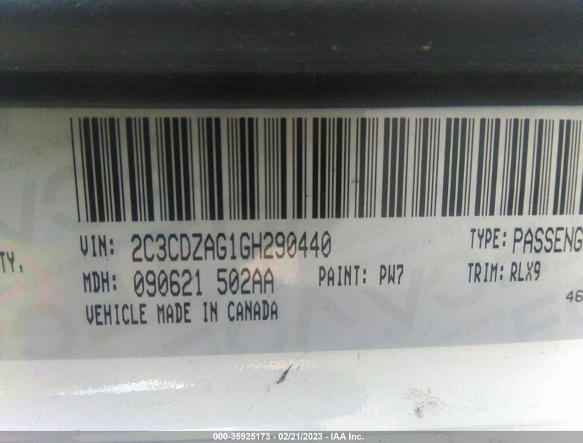 2C3CDZAG1GH290440