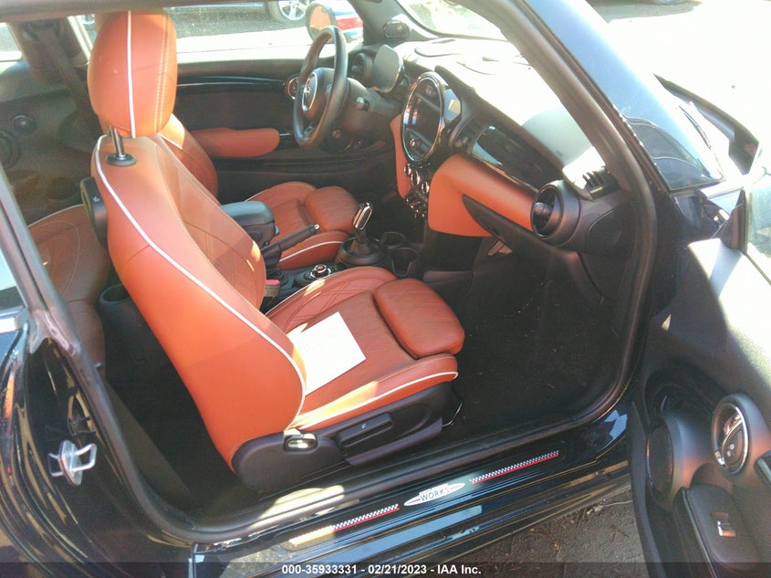 2021 Mini Hardtop John Cooper Works VIN: WMWXR9C01M2N62355 Lot: 35933331