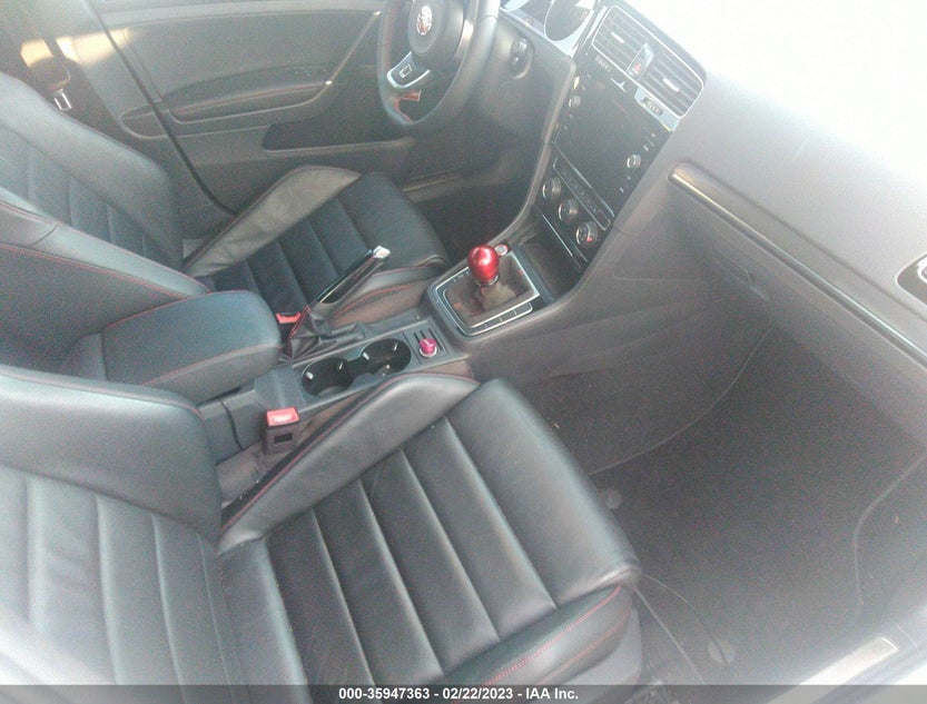 3VW547AUXJM291591