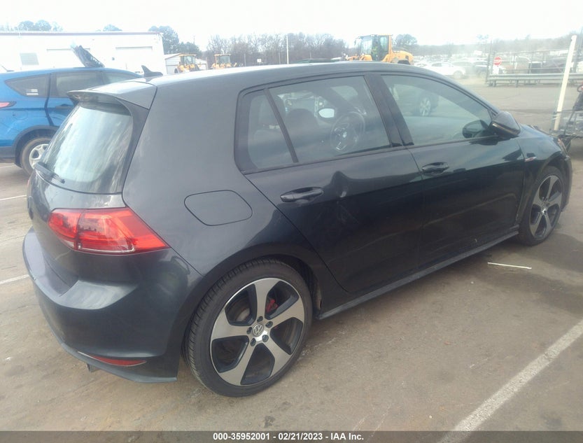 3VW4T7AU8GM010704