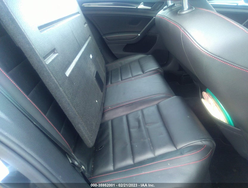 3VW4T7AU8GM010704