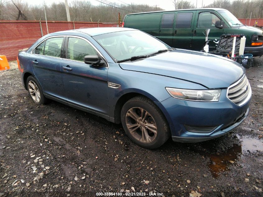 1FAHP2D86JG102704 2018 Ford Taurus Se