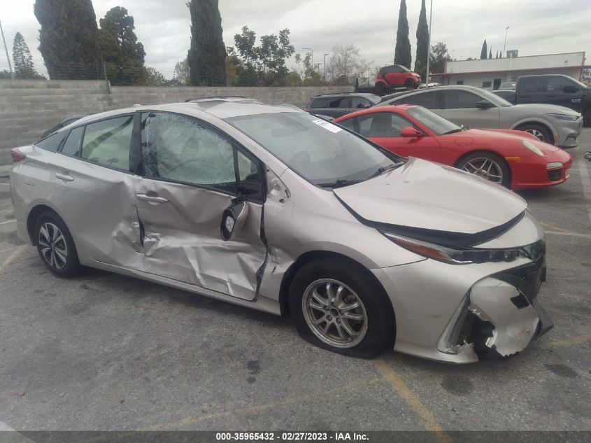 2017 Toyota Prius Prime Premium VIN: JTDKARFPXH3050039 Lot: 35965432