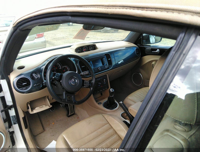 3VW8A7AT2DM811770
