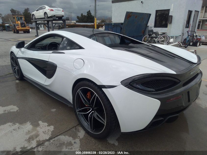 SBM13DAA7GW000201 2016 Mclaren 570S