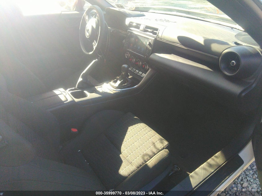 2023 Toyota Gr86 VIN: JF1ZNBC14P8752424 Lot: 35999770