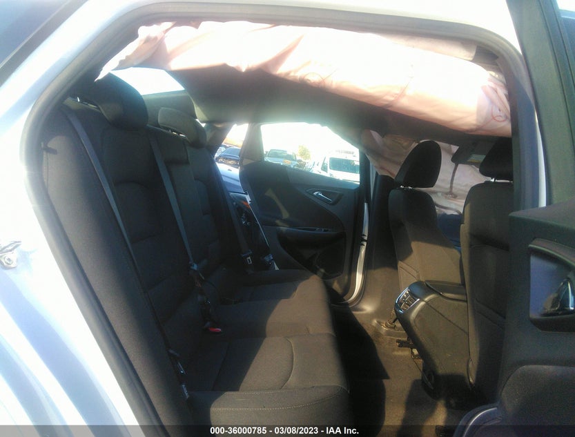 1G1ZD5ST8LF121949
