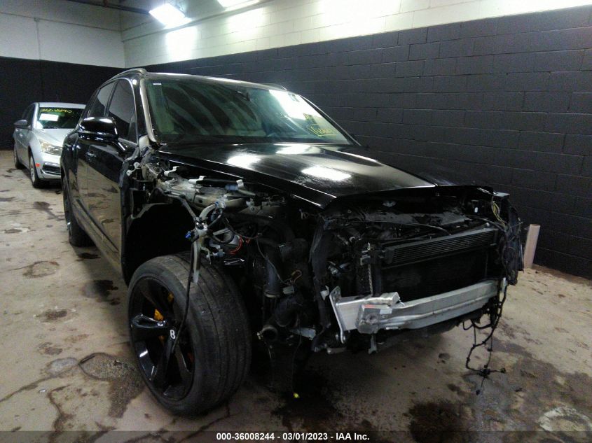 2018 Bentley Bentayga - SJAAC4ZV1JC023032