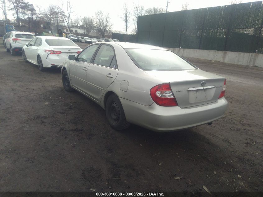 2002 Toyota Camry Xle/Se/Le VIN: 4T1BE32K02U066050 Lot: 36016638