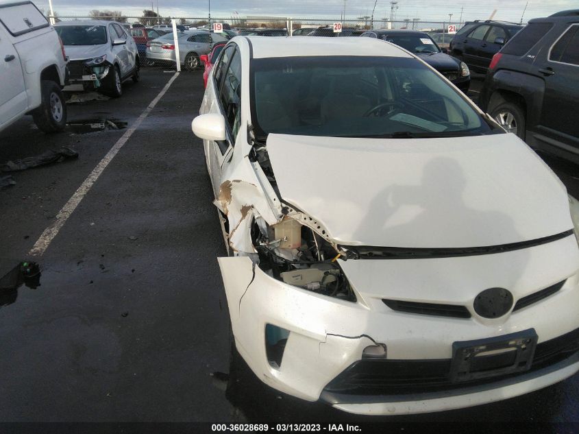 JTDKN3DU7D1682366 2013 Toyota Prius Three