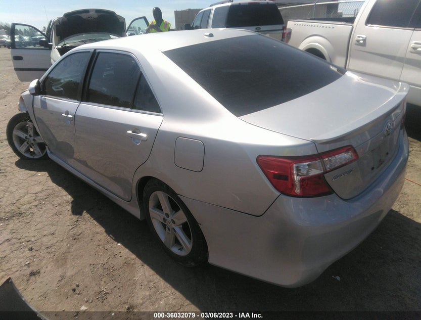 4T1BF1FK8DU243703
