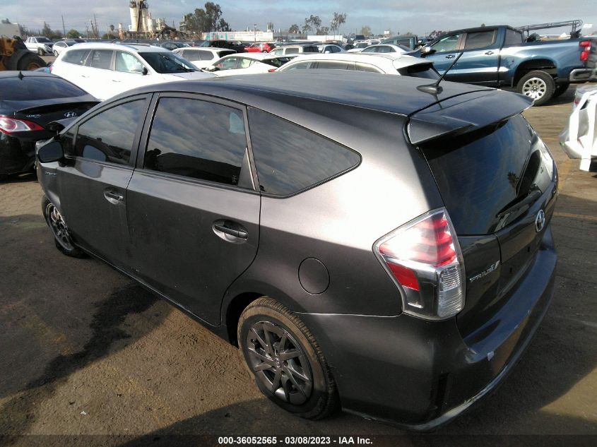 JTDZN3EU7FJ020092 2015 Toyota Prius V Three