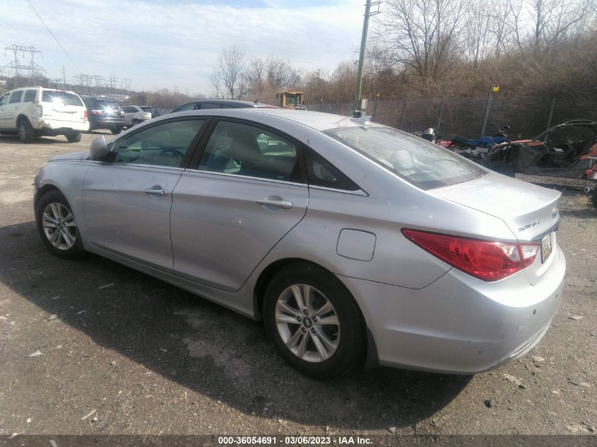 5NPEB4AC5DH676694 2013 Hyundai Sonata Gls