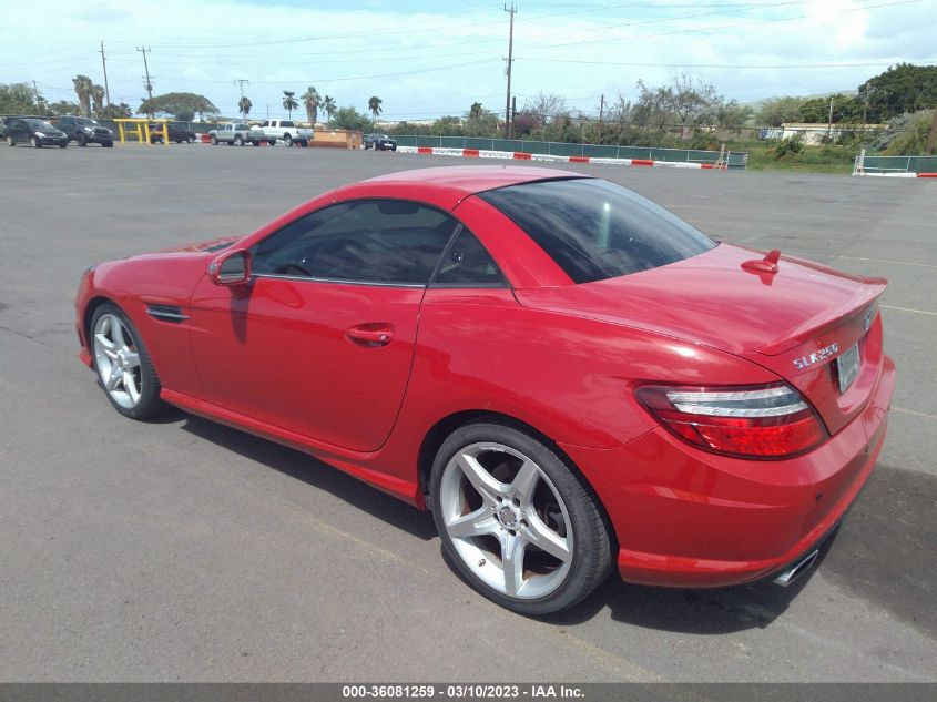 VIN WDDPK4HA6DF059138 2013 Mercedes-Benz SLK-Class,... no.3