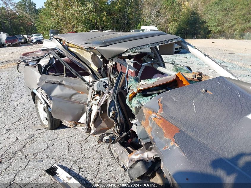 1992 Honda Accord Ex VIN: 1HGCB7672NA126710 Lot: 36088418