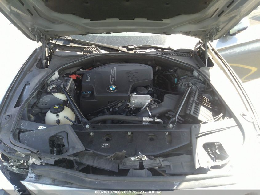 WBA5A5C54GG352181 2016 BMW 528I