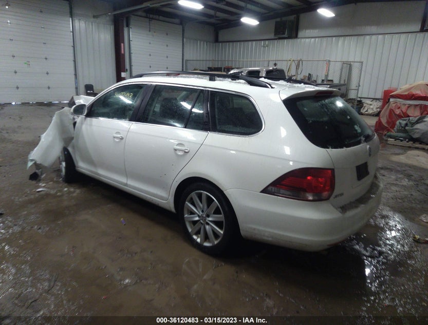 3VWPX7AJ9CM620063