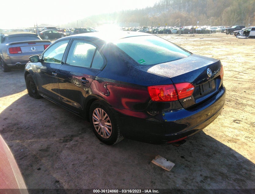 3VW2K7AJ6EM374939