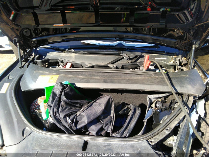 2016 Tesla Model X 60D/70D/75D/90D VIN: 5YJXCDE26GF026587 Lot: 36128973