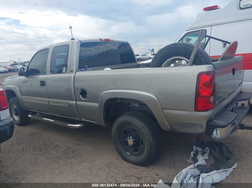 2003 Chevrolet Silverado 2500Hd Ls VIN: 1GCHC29123E255418 Lot: 36135474