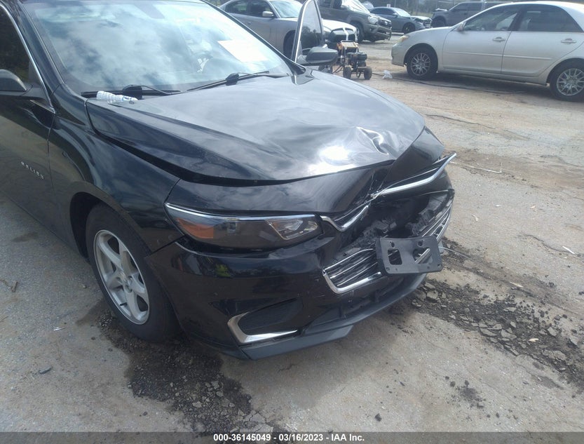 1G1ZB5ST5JF201311