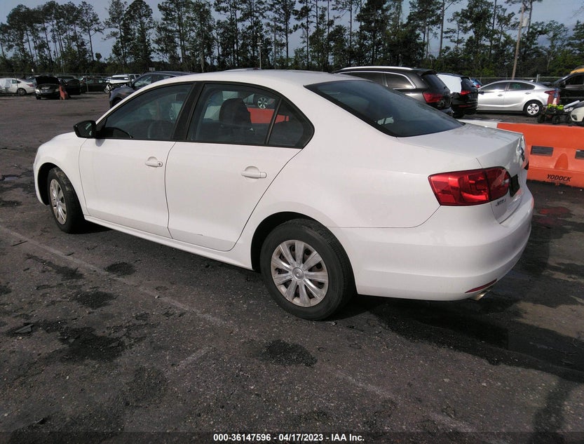 3VW1K7AJ5CM359888