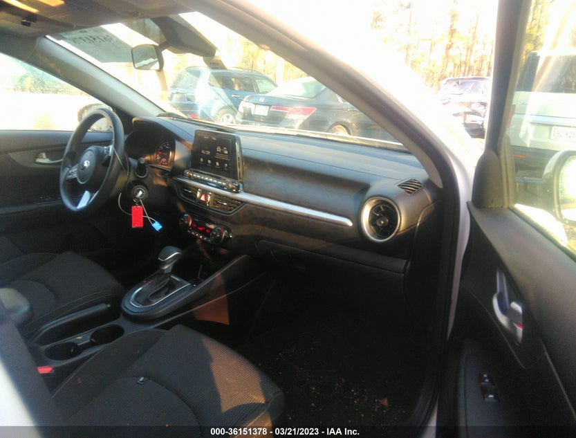 3KPF24AD1KE031233