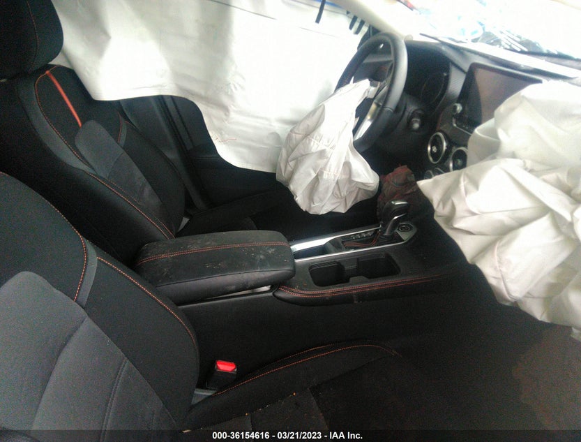 3N1AB8DV8NY319813