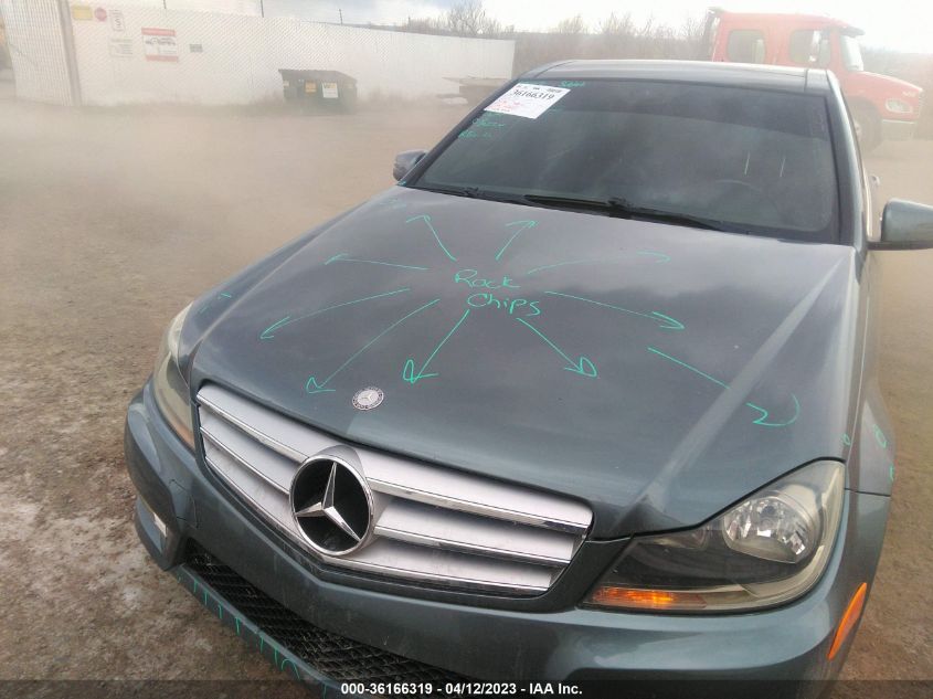 WDDGF8BB0CA598959 2012 Mercedes-Benz C 300