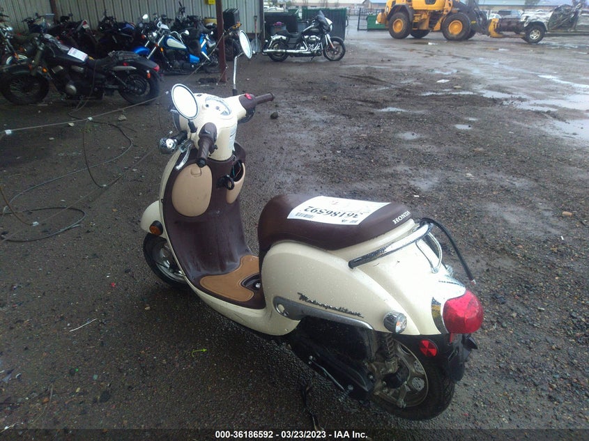 2022 HONDA NCW50 - JH2AF7719NK504415