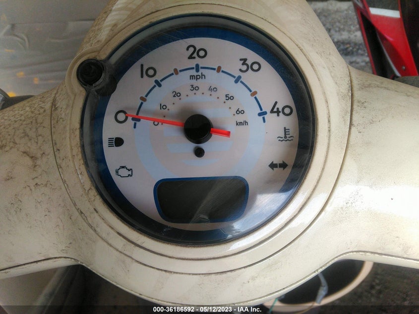 2022 HONDA NCW50 - JH2AF7719NK504415