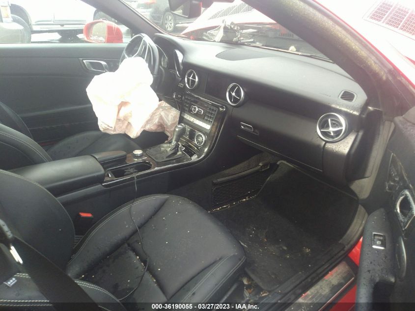 VIN WDDPK4HA4FF101762 2015 Mercedes-Benz SLK-Class,... no.5