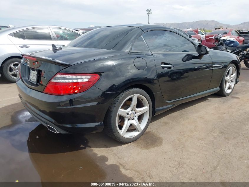 VIN WDDPK4HA6EF080413 2014 Mercedes-Benz SLK-Class,... no.4