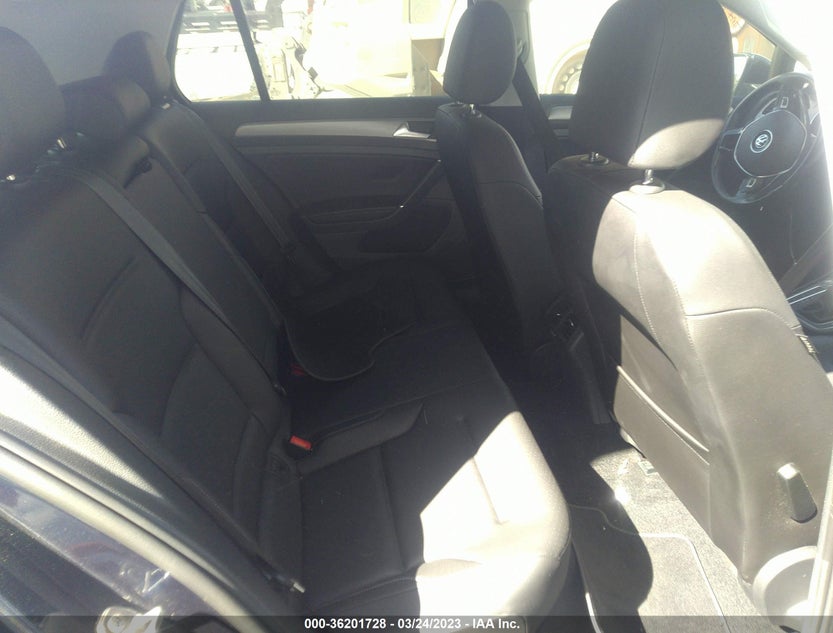 3VW217AU5HM058160