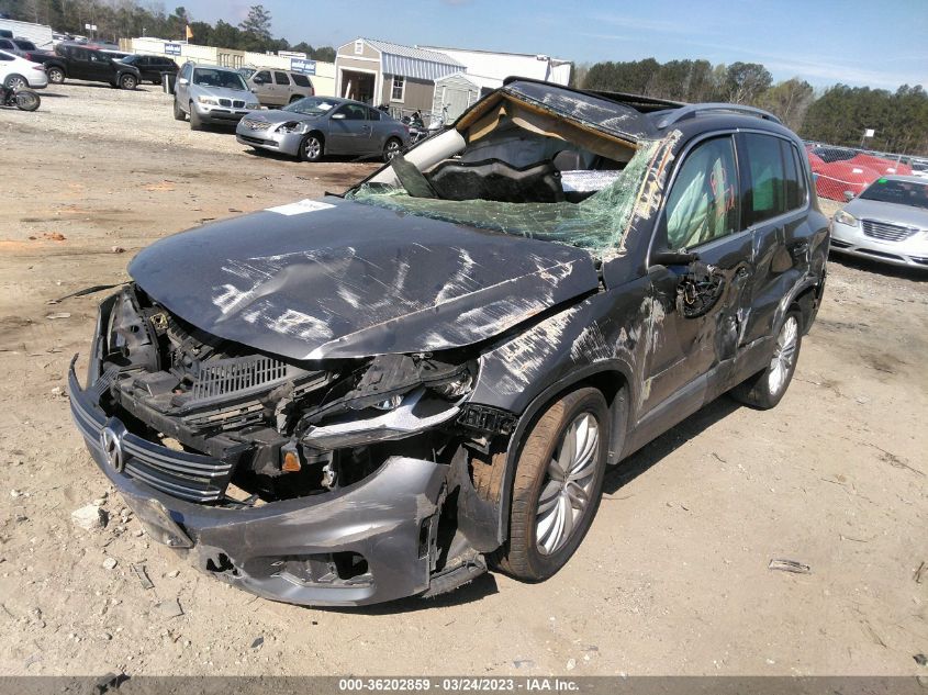 WVGAV7AX2DW024227 2013 Volkswagen Tiguan Se