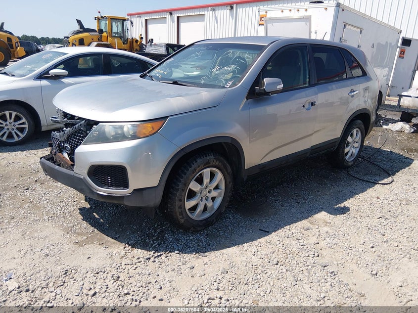 2012 Kia Sorento, Repossession, IAAI, VIN 5XYKT3A16CG293149 — photo 2