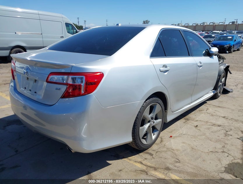 4T1BK1FK3CU013562