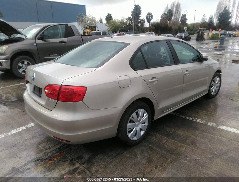 3VWDP7AJ9CM463444