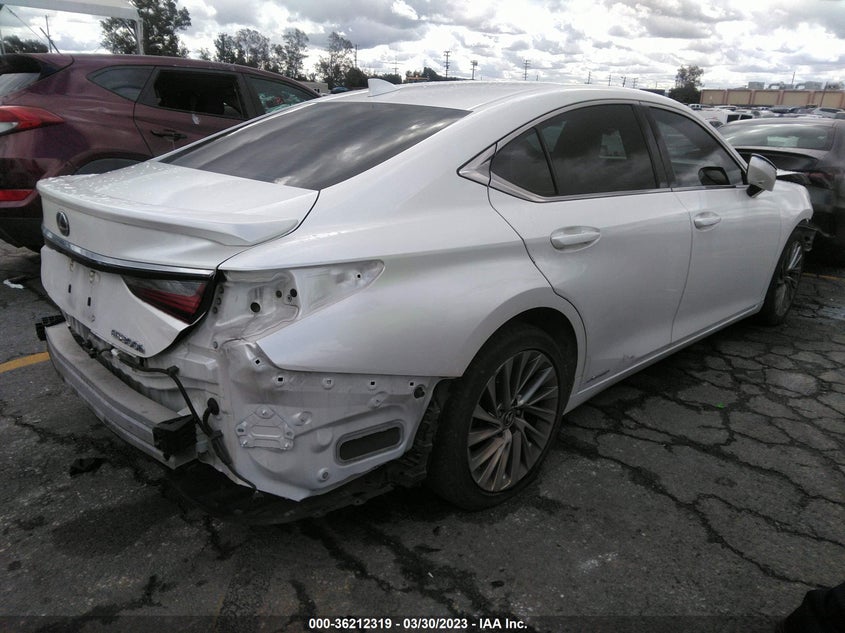 2019 LEXUS ES ES 300H VIN: JTHB21B10K2025839