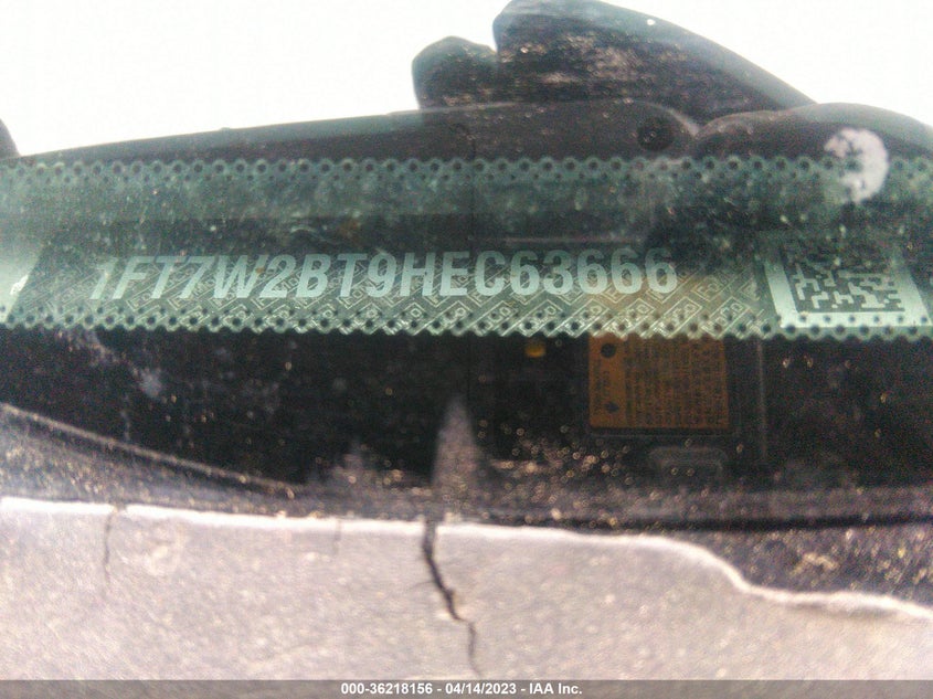 2017 Ford Super Duty F-250 Srw Lariat/Platinum VIN: 1FT7W2BT9HEC63666 Lot: 36218156