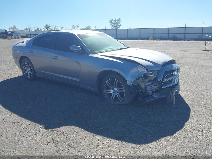 Vin: 2c3cdxhg7eh363253, lot: 36692012, dodge charger sxt 2014 img_1