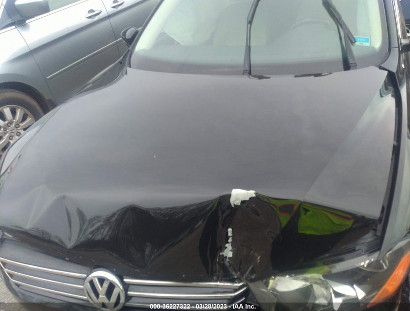 1VWBS7A32FC054585