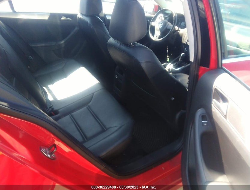 3VWD17AJ7EM428504